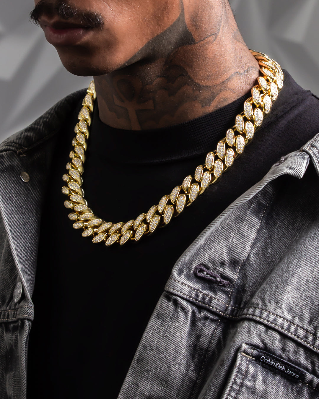 18mm Iced Miami Cuban Link Chain