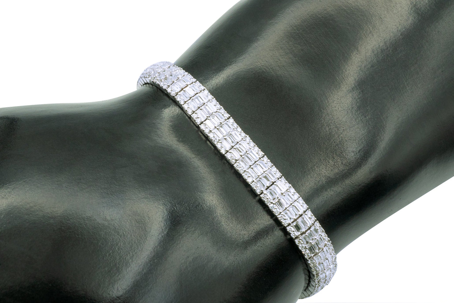 14K Solid Gold Emerald Bracelet 5.69ctw