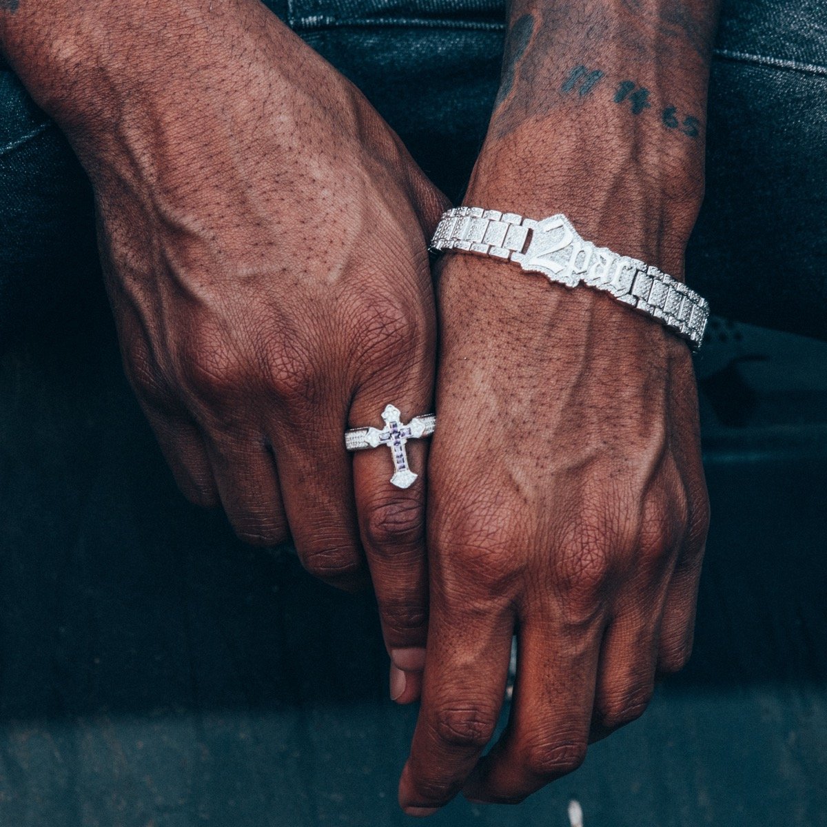 Fleur de Lis Cross Ring