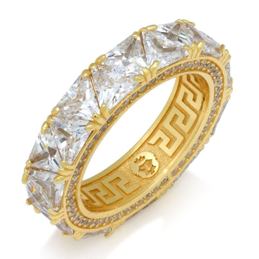 Trillion-Cut Ring